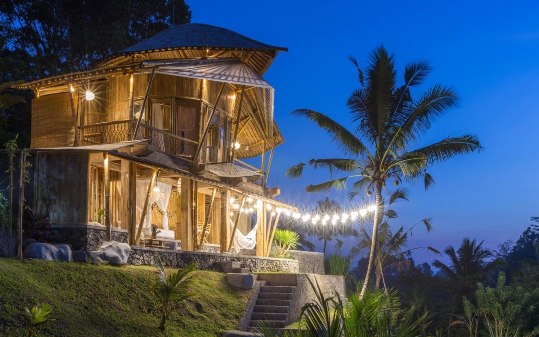 5 Unique Airbnbs From Netflix’s “The World’s Most Amazing Vacation Rentals” That You Can Stay In