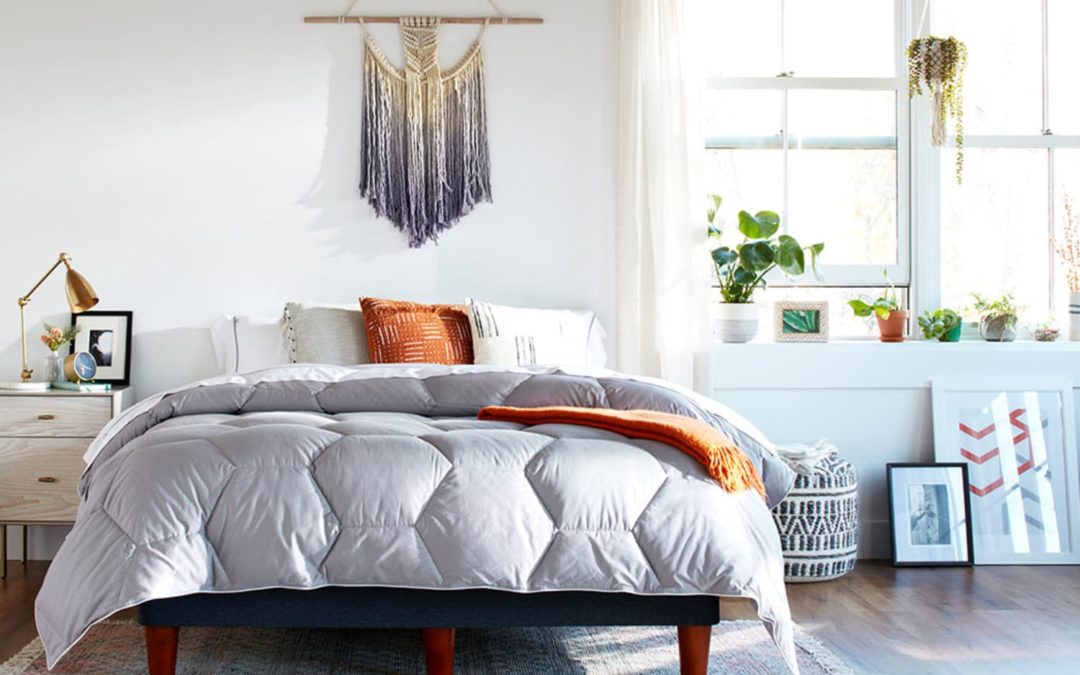I’m a Hot Sleeper, and This Luxurious Comforter Actually Keeps Me Cool Throughout the Night