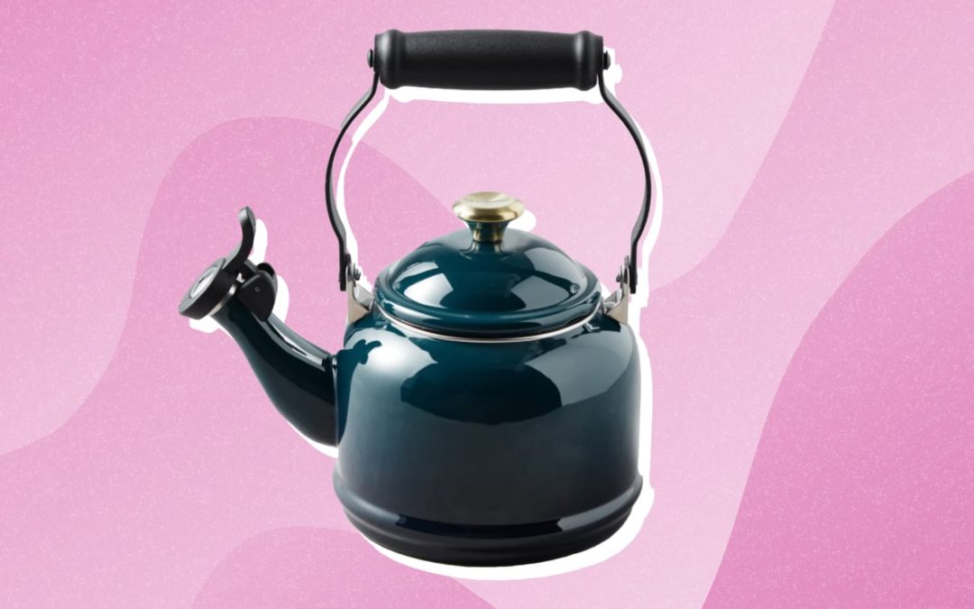 Le Creuset’s Tea Kettle Is on Major Sale (and It Comes in So Many Pretty Colors!)