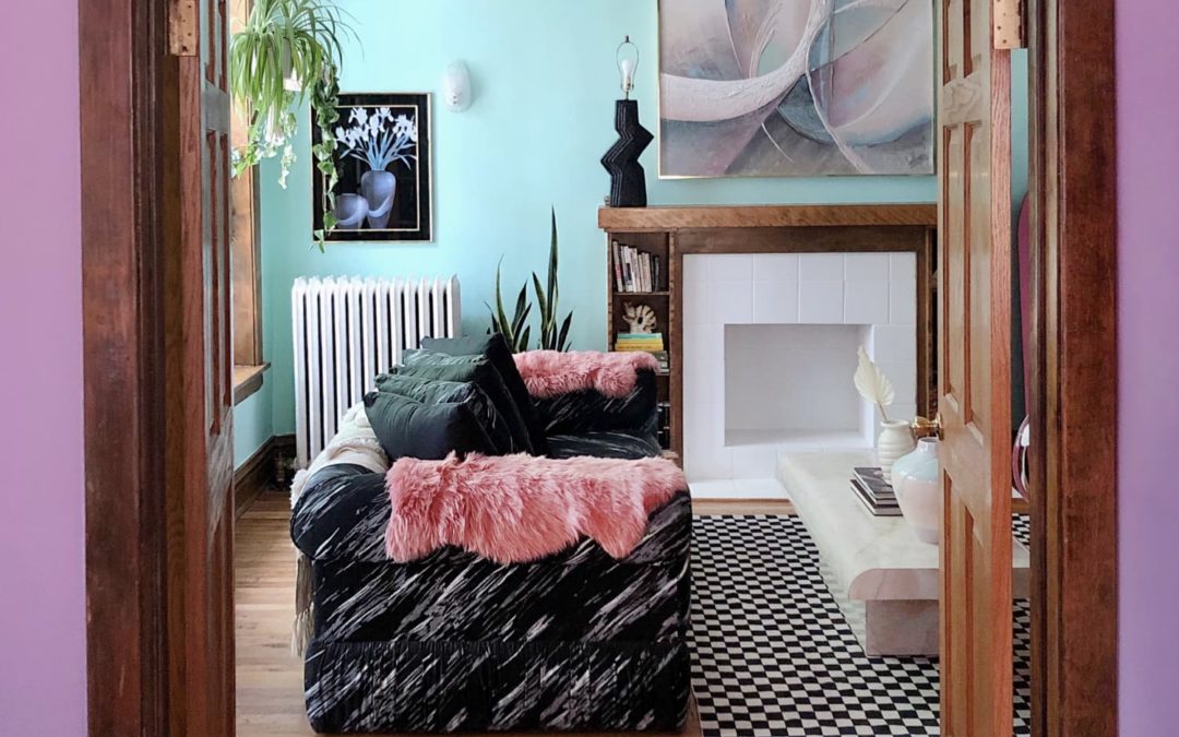 This Incredibly Cool and Colorful Chicago Condo is an Attack on Neutrals