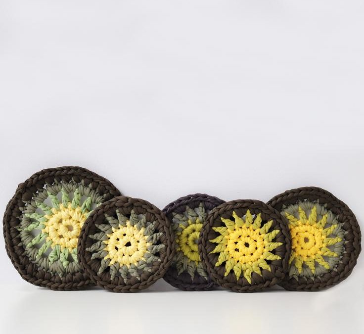 Fresh New Trends: Why Crochet is Making a Comeback