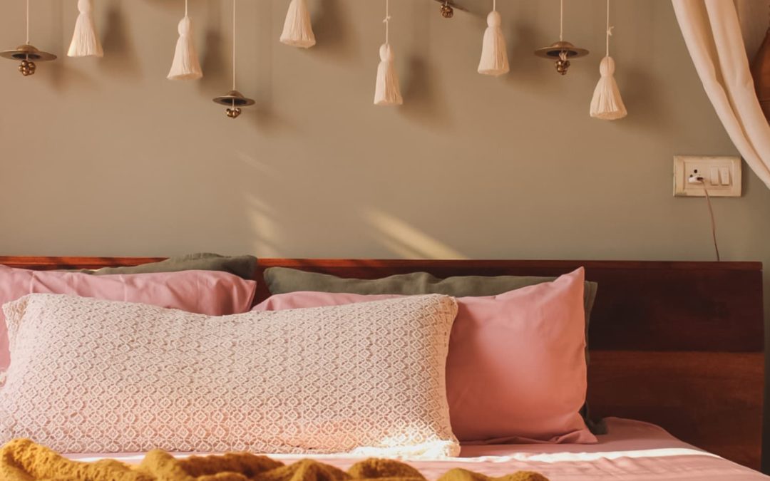 This Bangalore Rental Comes Alive with DIYs, Like a Tassel Headboard