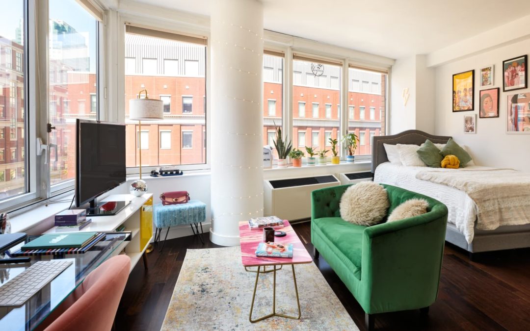 A 400-Square-Foot Studio Deals with a Small Space & Weird Layout Beautifully