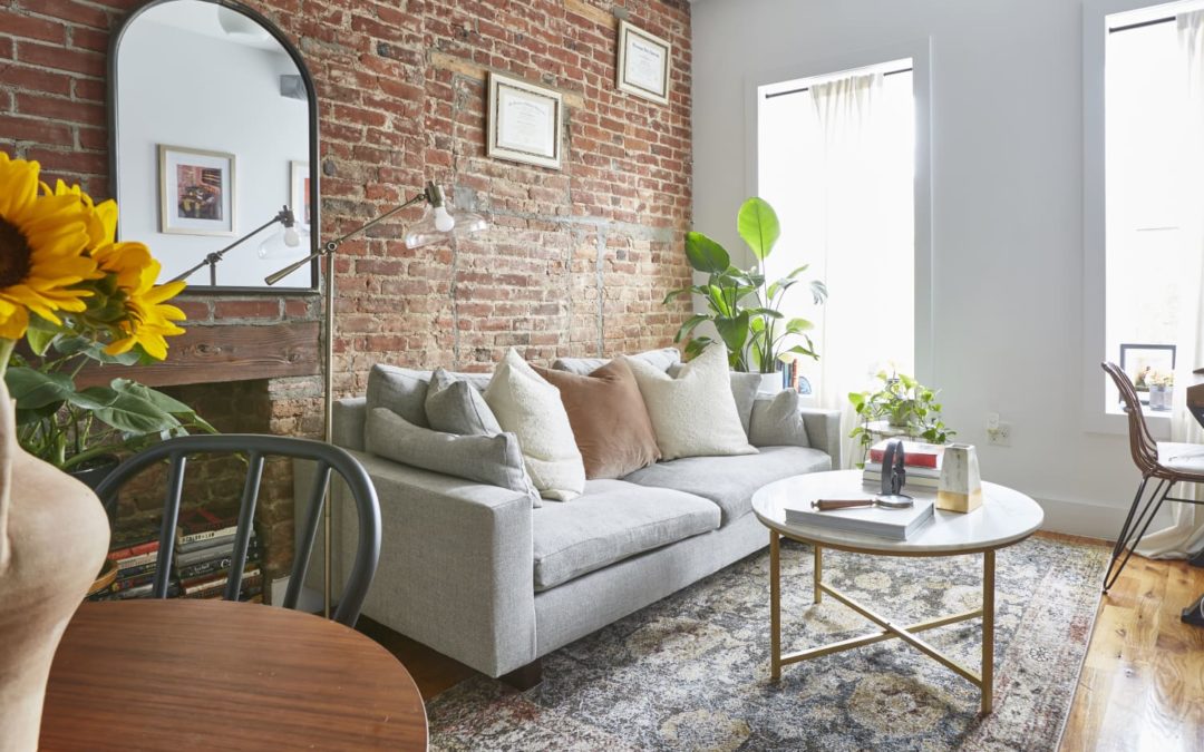 A 400-Square-Foot Brooklyn Apartment Balances Style & Function in a Small Space