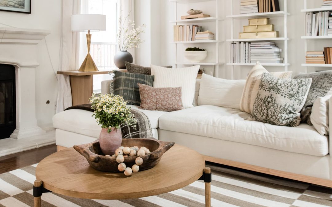 This Austin Home Layered in Texture and Pattern Masters a Stunning Monochromatic