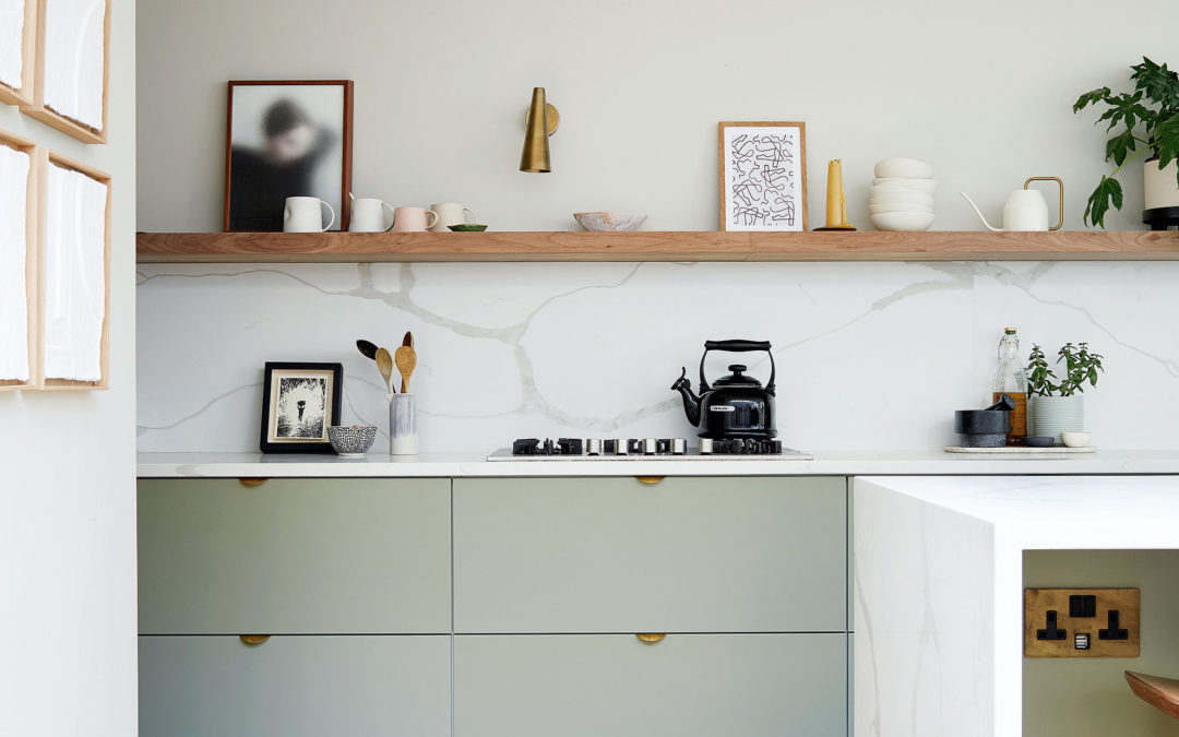 14 ways to add colour to an all-white kitchen