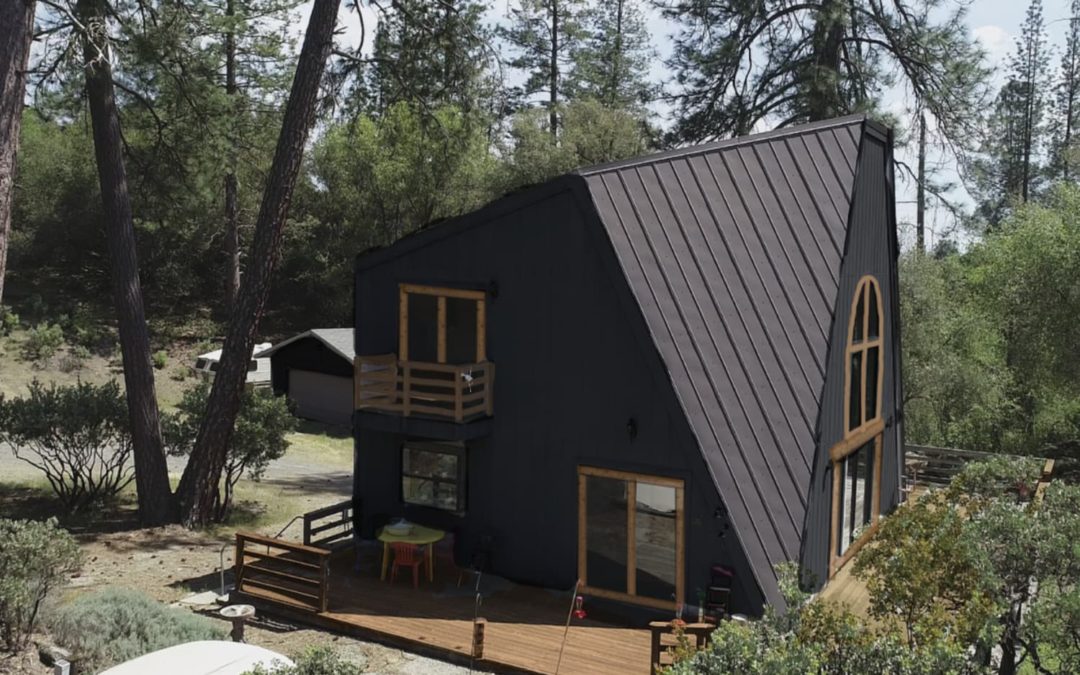 A Modern California Cabin Has a Delightfully Musical Past (and Present)
