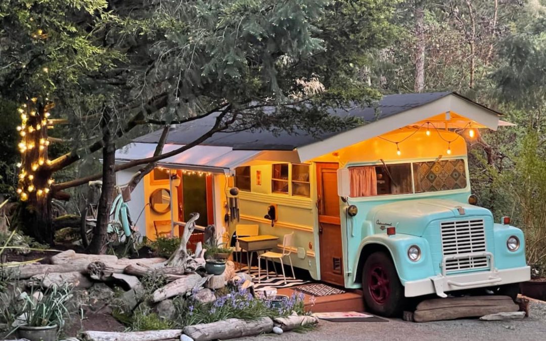 This Charming School Bus Is a Tiny Home You Can Rent on Airbnb