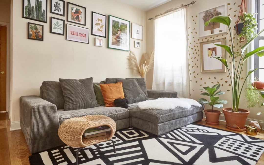 A Content Creator’s Brooklyn Home Features Lots of Cute Renter-Friendly Ideas