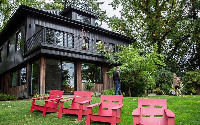 Portland, Oregon Home Wins Metal Roofing Competition