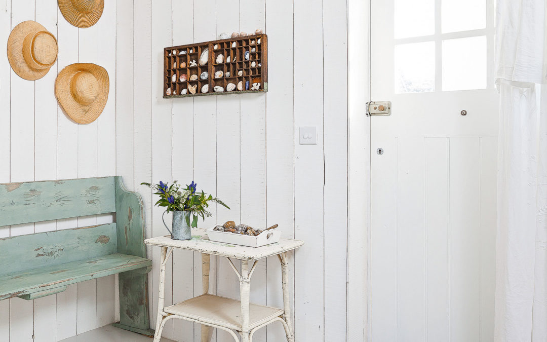 10 ways to stop draughts from doors – Expert tips for keeping cold gusts of air out