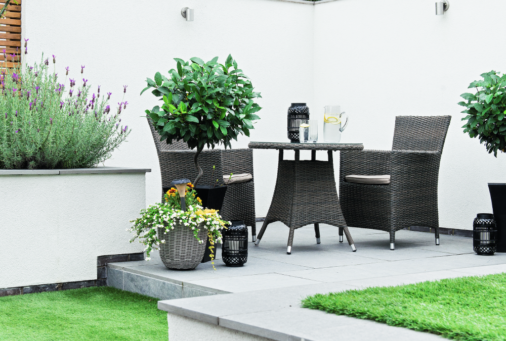 20 lawn ideas to get creative with your grassy garden