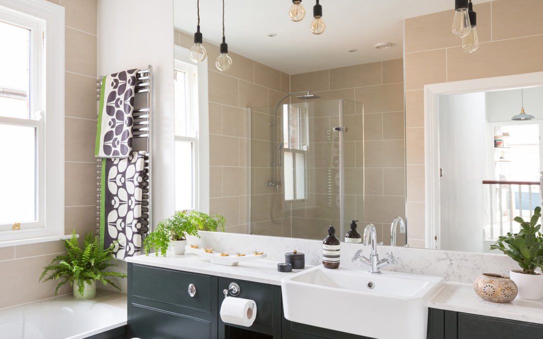 Bathroom over mirror lighting ideas – 10 ways to bathe your bathroom mirror in light