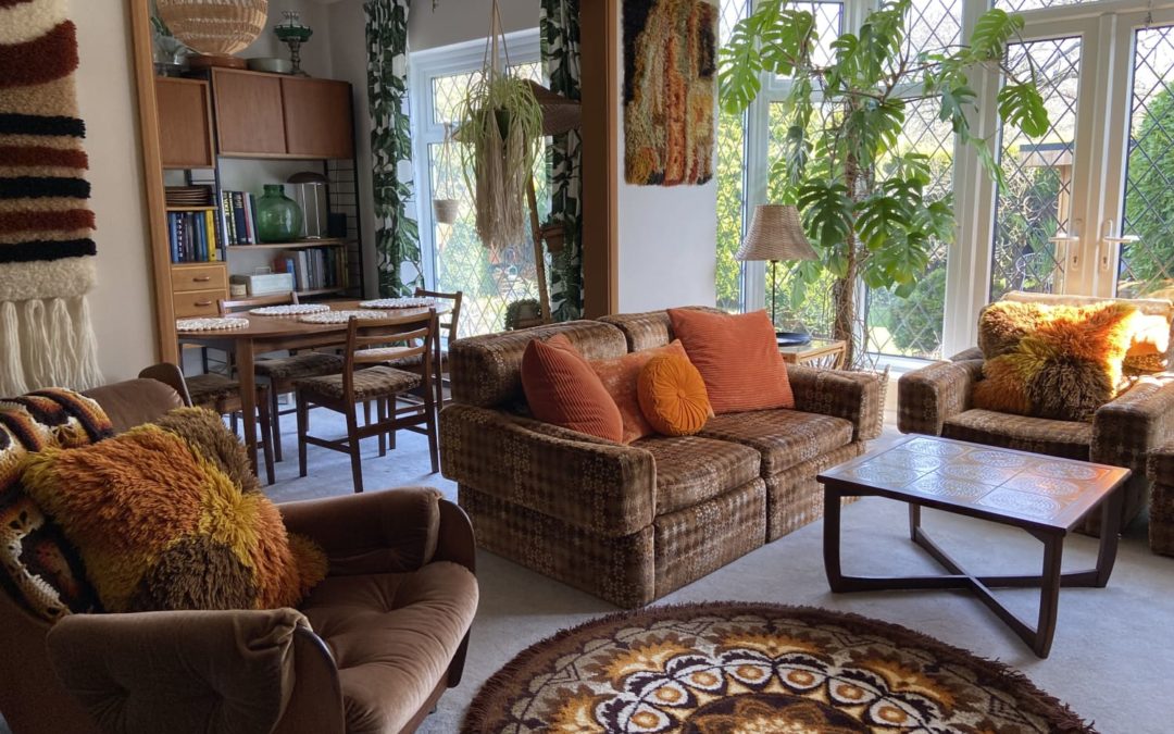 Here’s One Way to Max Out the Wall Space in Your Home That You Probably Haven’t