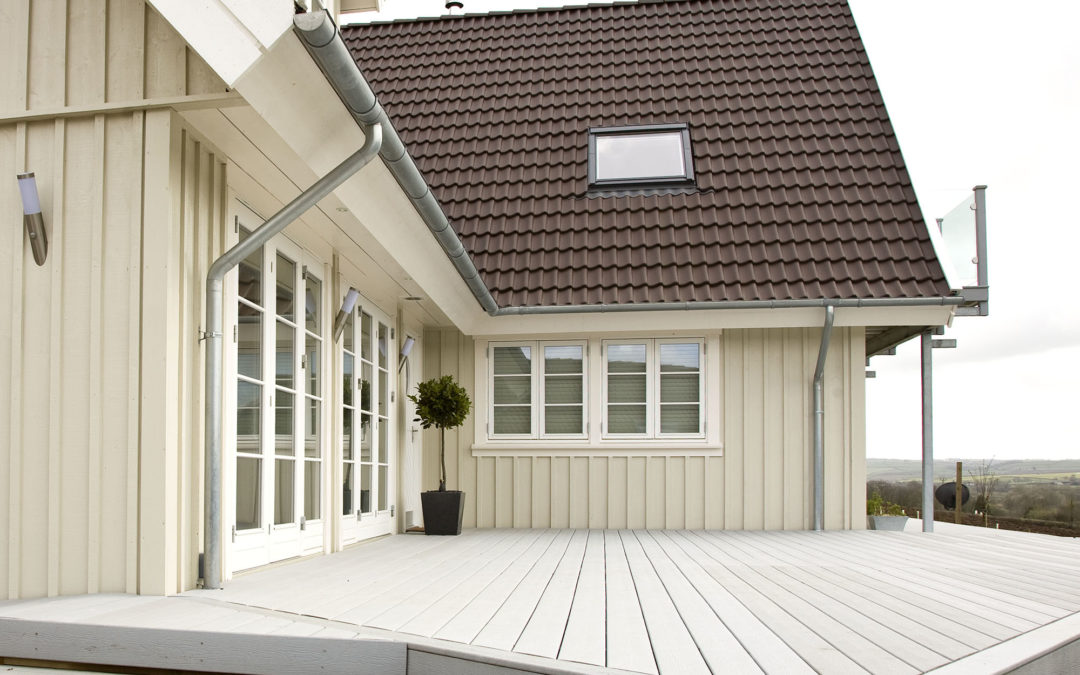 How to paint decking – a handy step by step guide