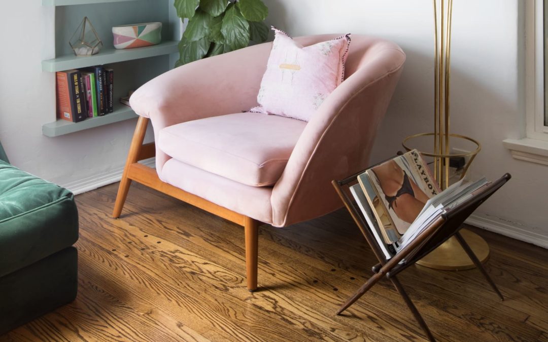 4 Ways to Create the Perfect Reading Nook, According to TikTok