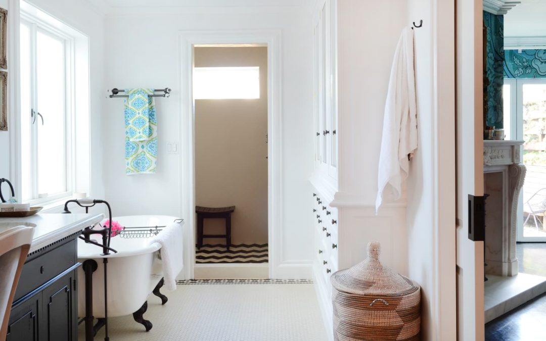 Macy’s Latest Sale Is the Perfect Opportunity to Give Your Bathroom a Summer Refresh
