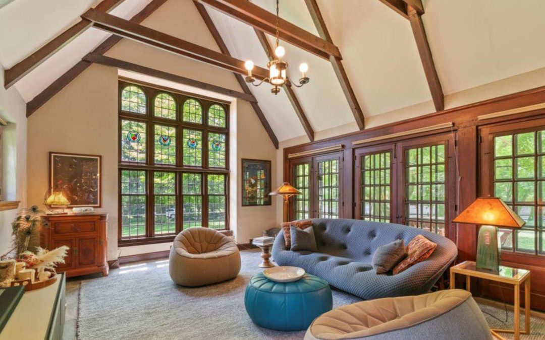 This Cottage for Sale in Pennsylvania Looks Like It’s in the English Countryside