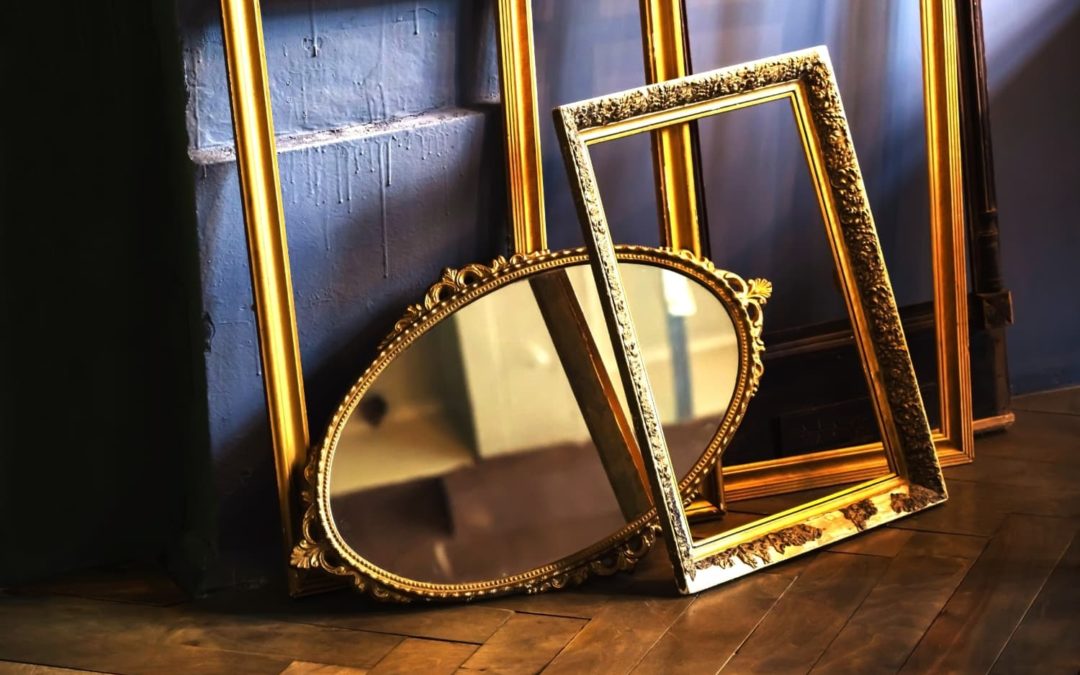 This Is a Fun, Unexpected Place to Put a Parisian-Inspired Gold Floor Mirror