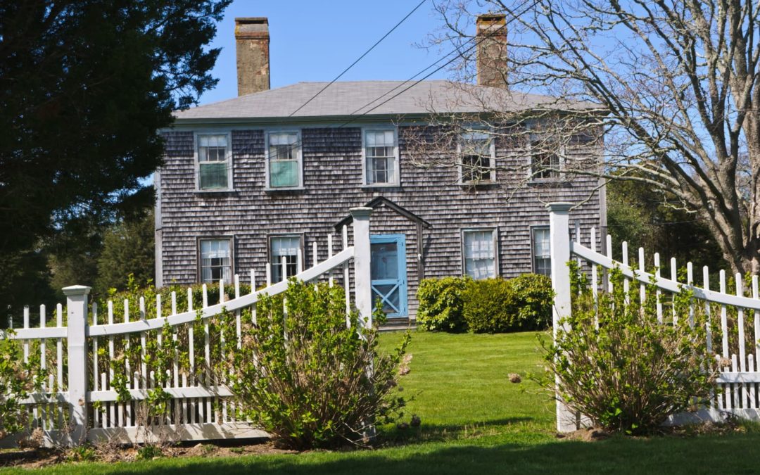 Look Inside This Woman’s “Horribly Flipped House” on TikTok