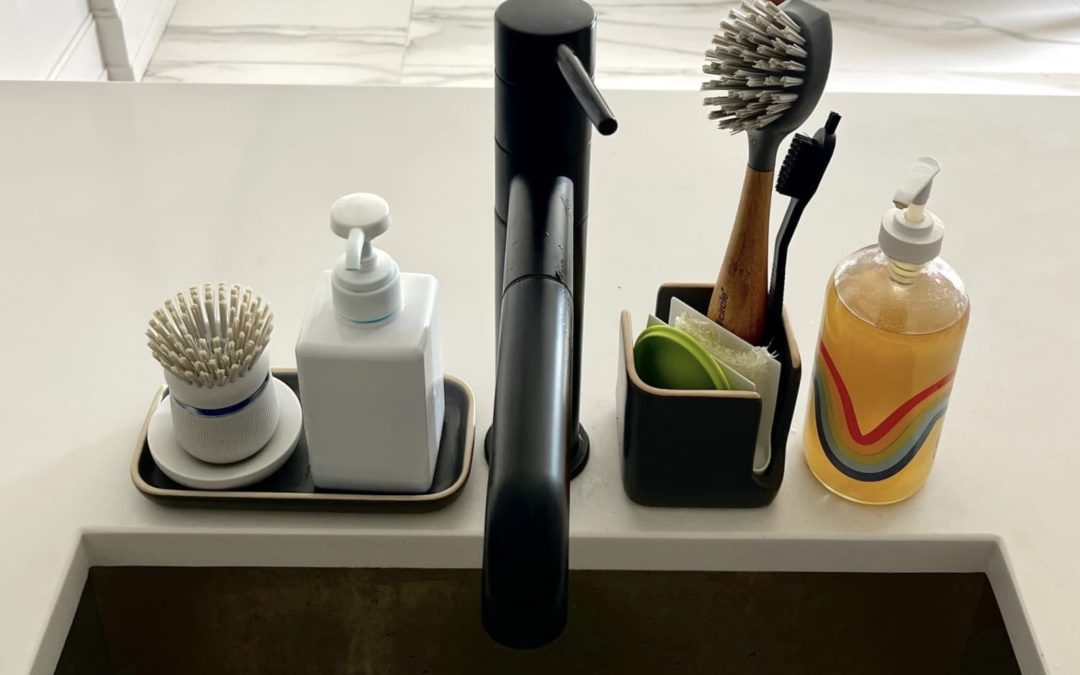 This Game-Changing Dish Caddy Cleared Up My Kitchen Counter in Just Seconds