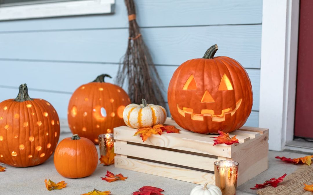 This TikTok Trick Can Transform Your Porch Into an Autumn Wonderland