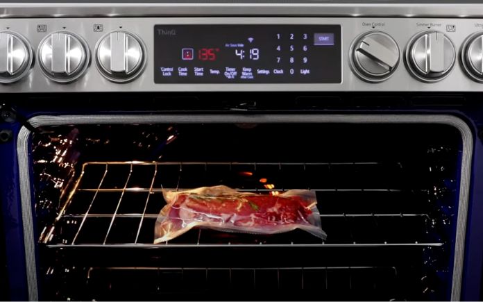 This Oven’s Built-In Air Sous Vide is Perfect for Meal Preppers!