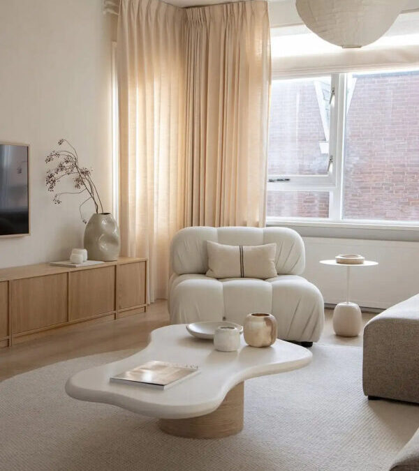 Curved Furniture Trend: 17 Pieces That Soften Sharp Modern Lines