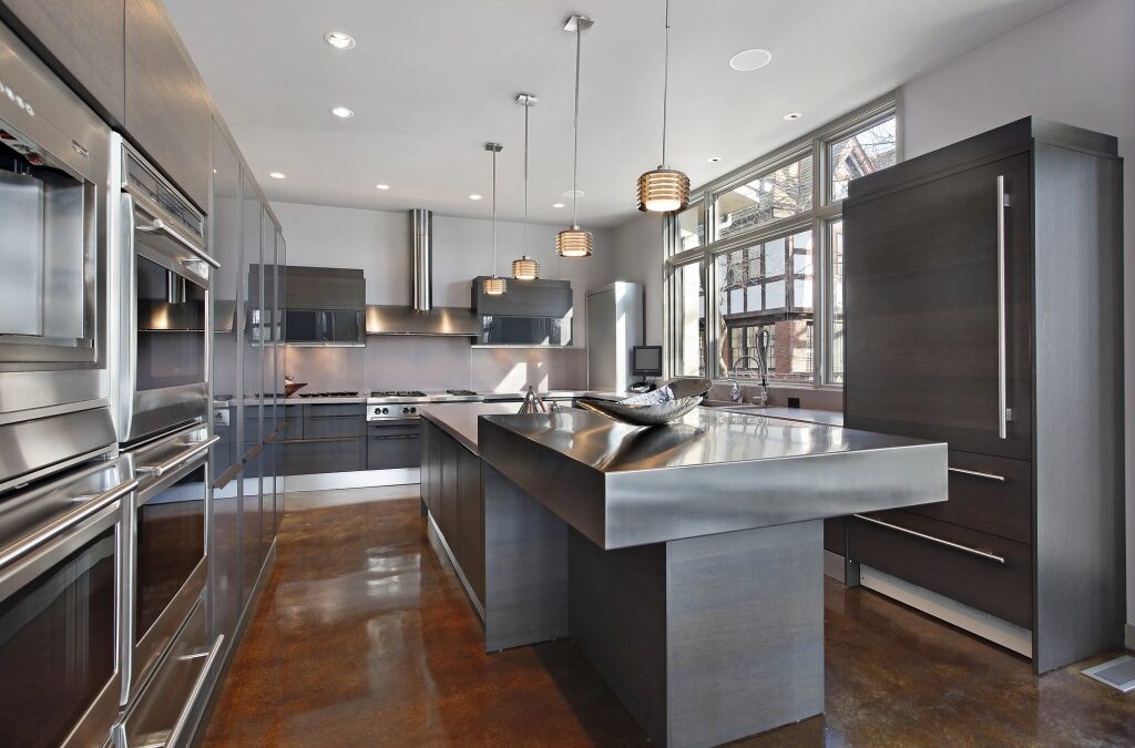 Sleek, Safe, and Sanitary: Custom Kitchen Splashbacks and Benchtops
