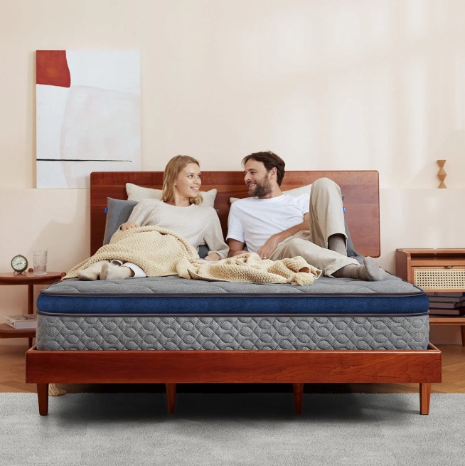 Mattress Vs. Mattress Topper: What’s The Difference And Which One Should You Choose?