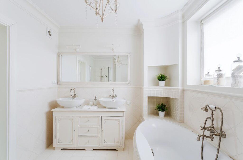 7 Ways To Make A Small Bathroom Feel Spacious And Luxurious