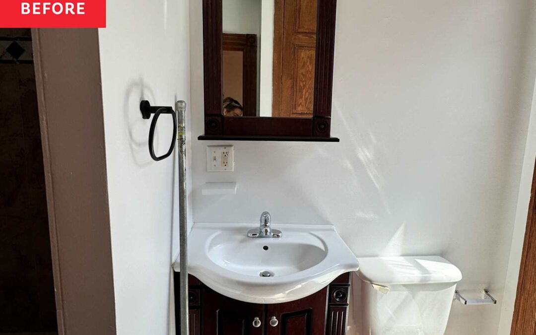 This 100-Year-Old Bathroom Got a Makeover with Design Details It “Deserved”