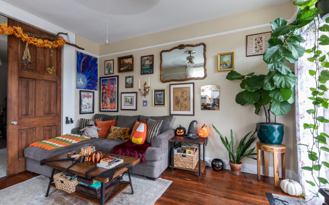 This Easy Ghost DIY Is the Coziest Upgrade to Your Halloween Decor