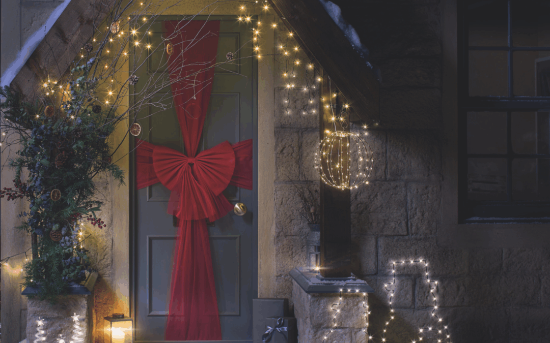 Aldi’s new XL door bows are what I’ve been looking for to create a stylish Christmas, but be quick, as I predict they’ll sell out fast