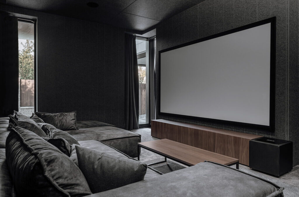 Modern Classic Architecture in Action: The Stunning Poroda House