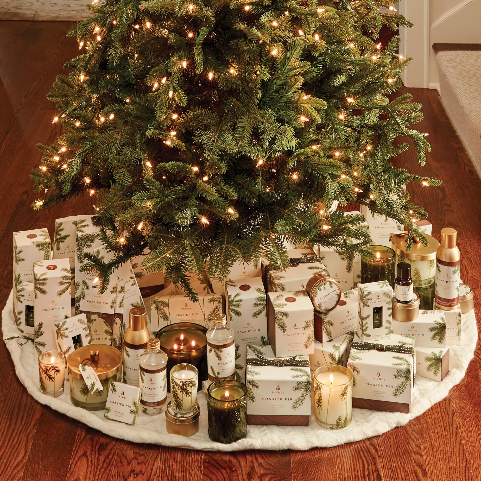 Thymes Frasier Fir Glass Candle - Image 4