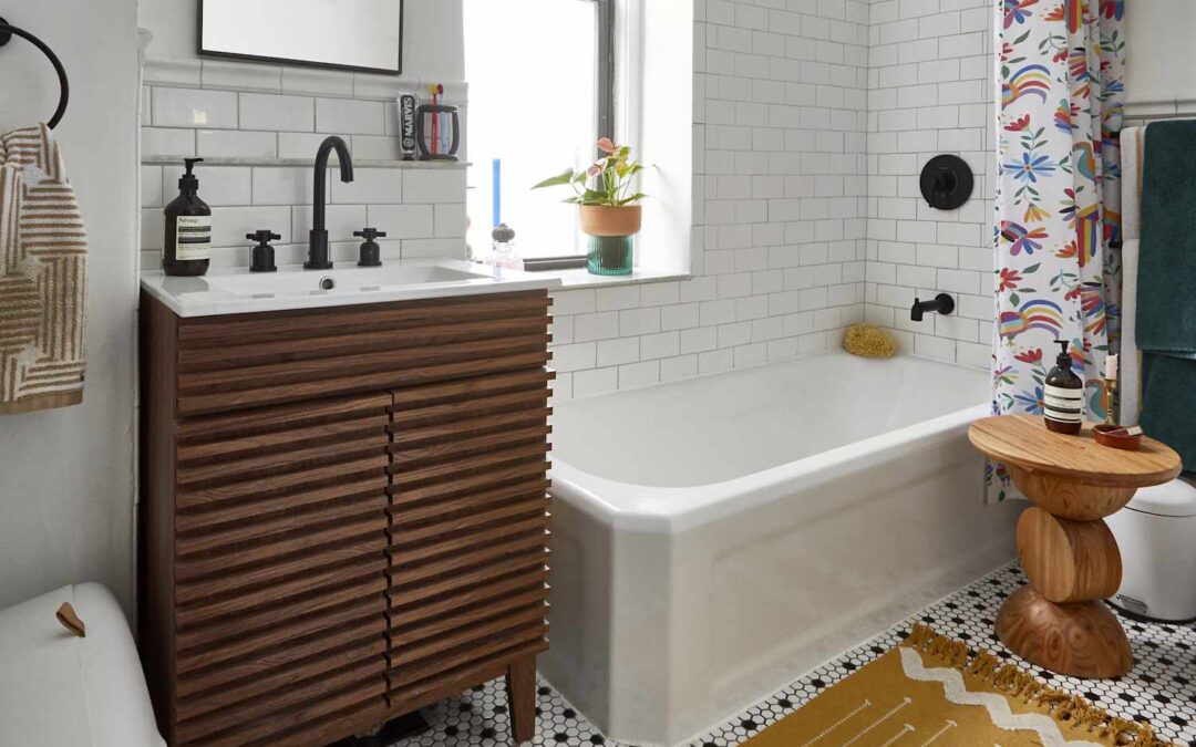 Why You Should Put Serving Bowls in Your Bathroom (It’s So Smart!)