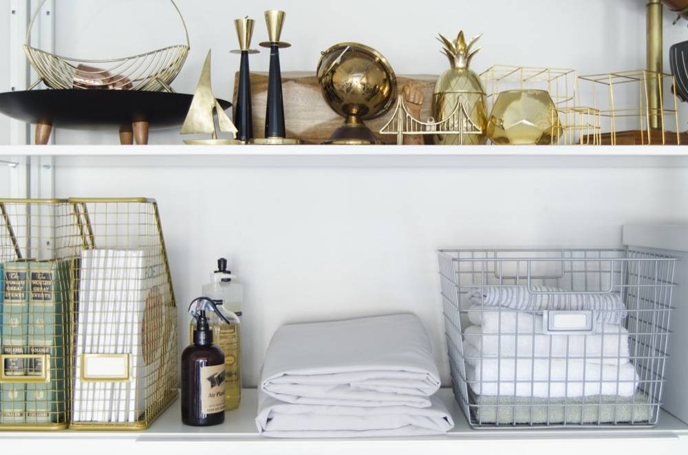 How to Fold a Fitted Sheet