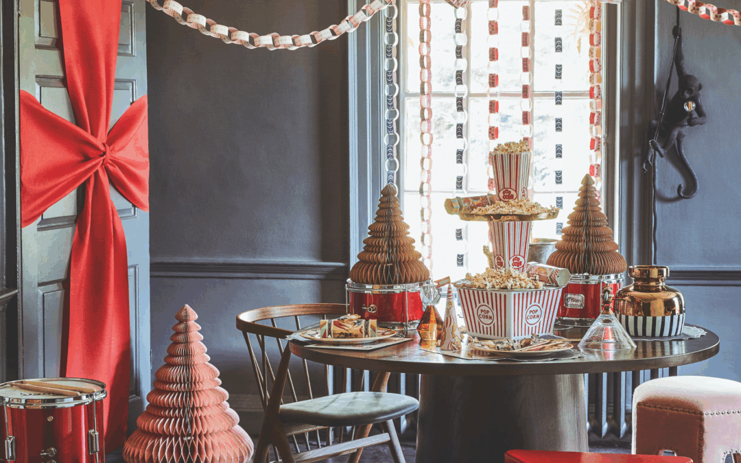 I’m calling it, Stacey Solomon’s Christmas doorscape is the best of the season – her humongous XL bow makes it a showstopper