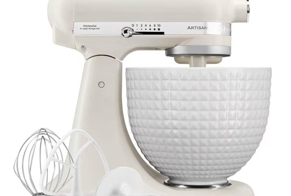 KitchenAid’s new monochrome stand mixer shade is bound to divide opinion on appliance colour trends for 2026 – it’s certainly one for the minimalists