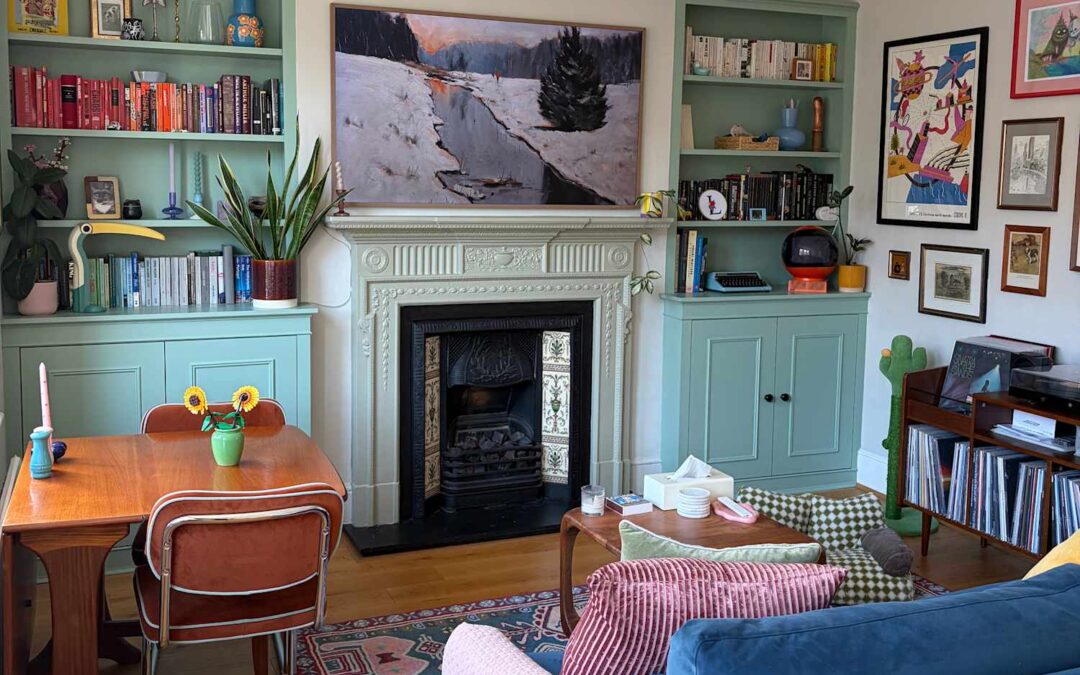 This 500-Square-Foot London Flat Completely Undoes a Gray “Investor Special”