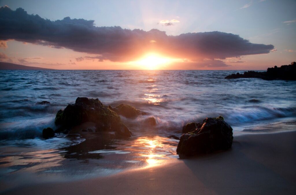 5 Reasons To Choose Luxury Coastal Living In Wailea’s Point Area?