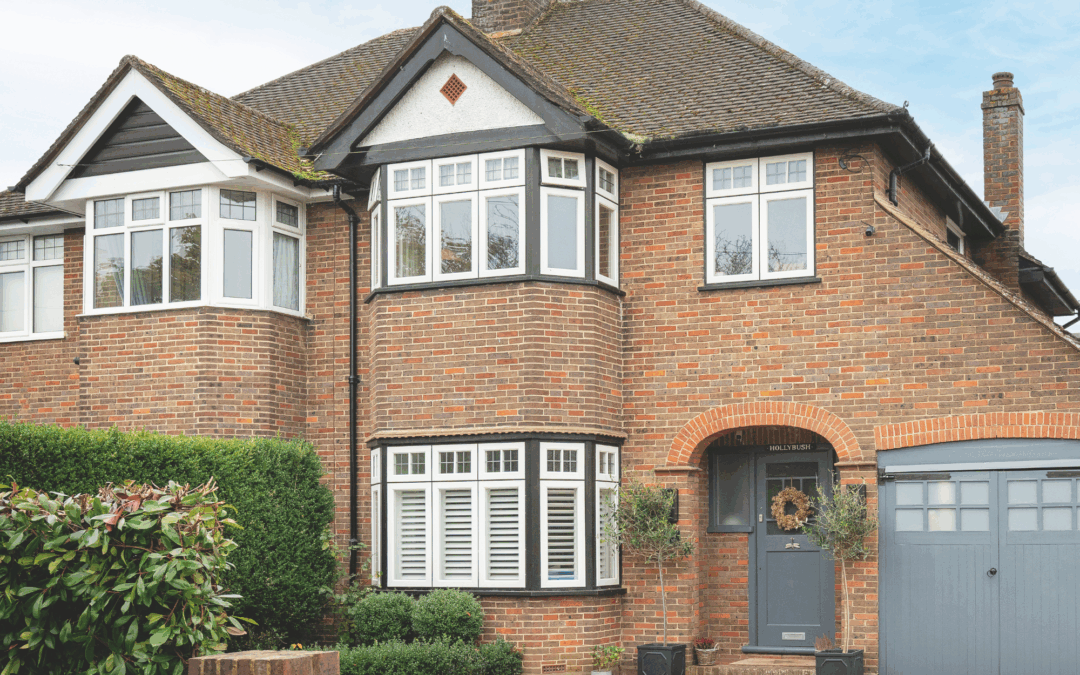 Can you complain about bad smells coming from your neighbour’s property? Yes – everything you need to know, according to legal pros